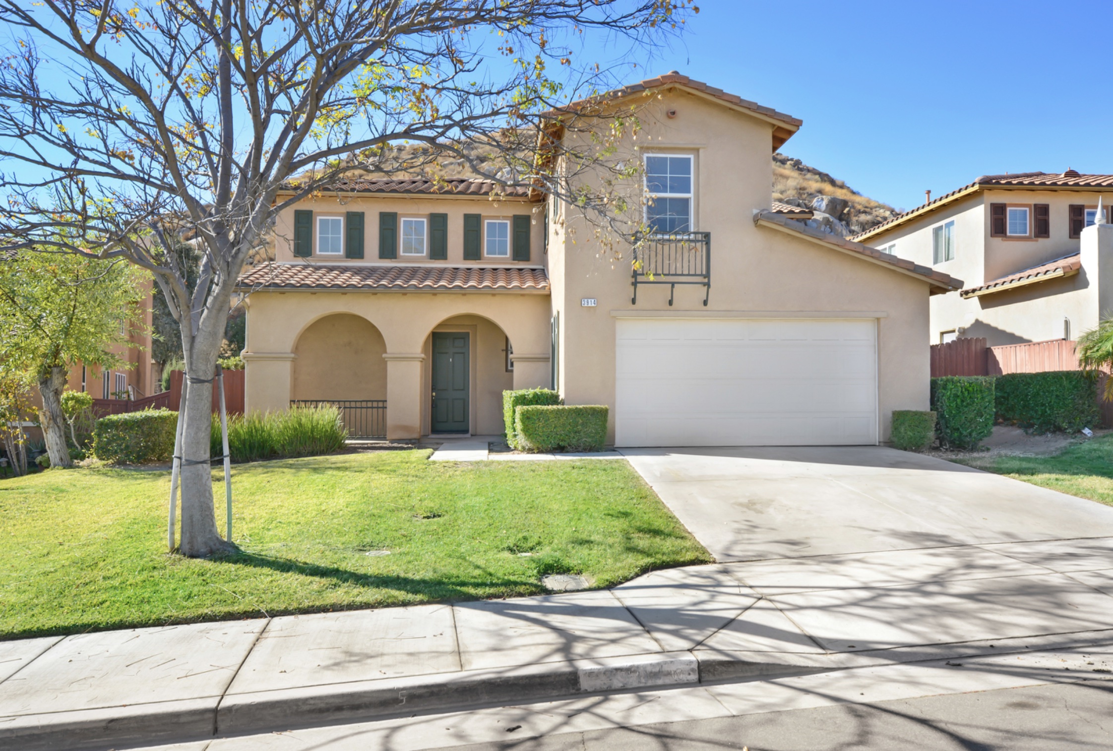 3914 Chardonnay Dr